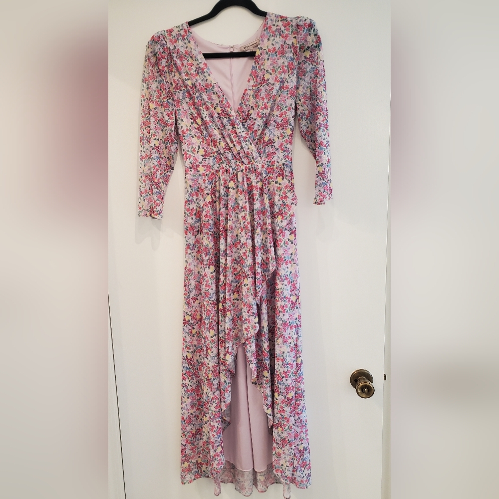 BCBGeneration Floral Ruffle V-Neck Mesh Lace Wrap Midi Dress 3/4 Sleeve Size 6.